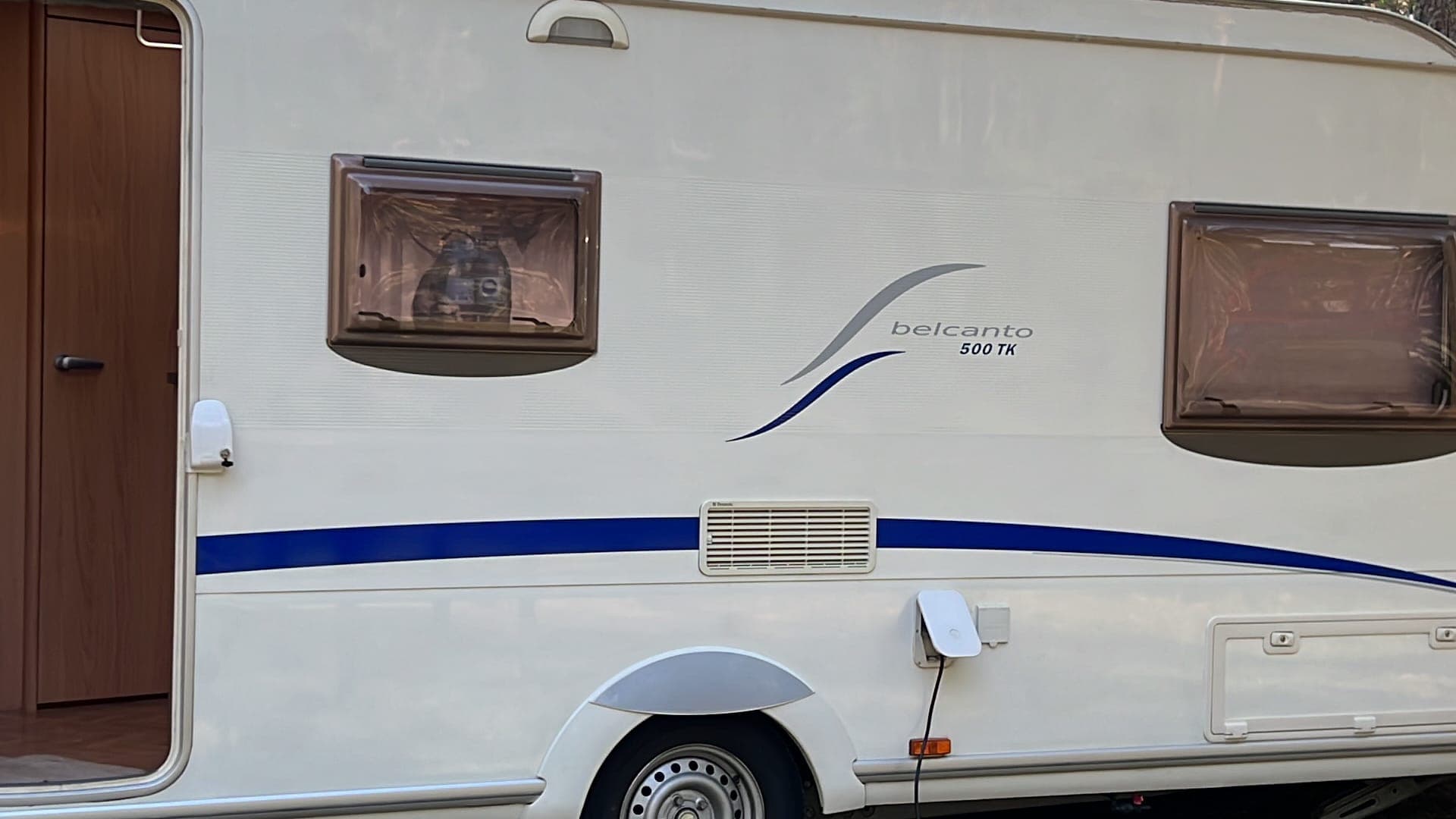 Caravana Burstner Belcanto 500 TK. 2006