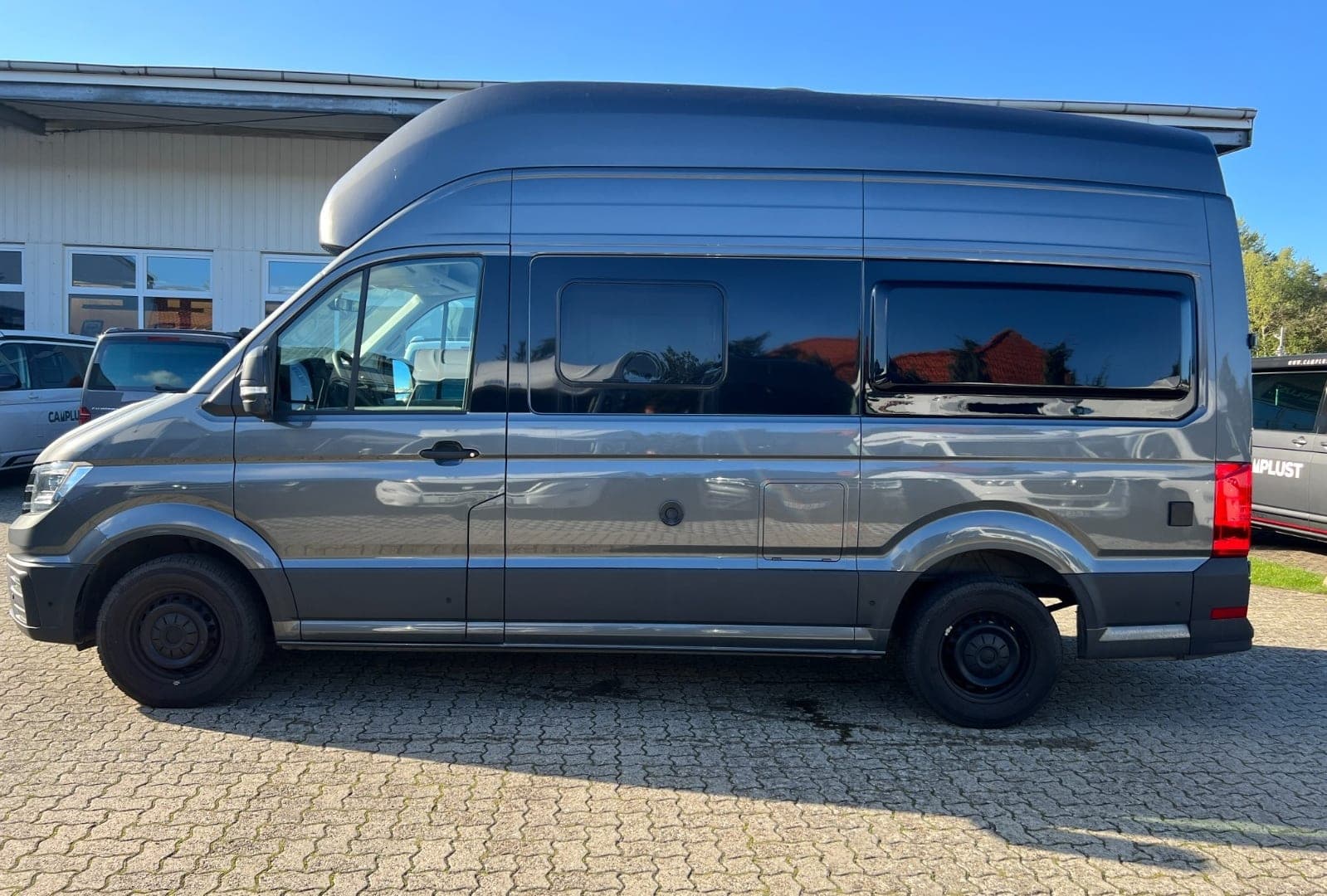 Volkswagen Grand California 600 AHK
