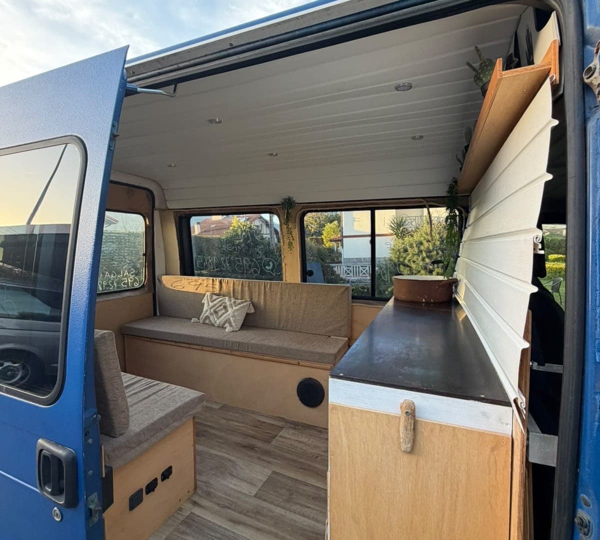 Fiat Ducato camperizada 3 plazas